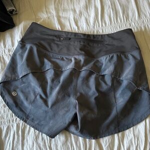 lululemon athletica Women's speed up shorts 4 inch diamond dye